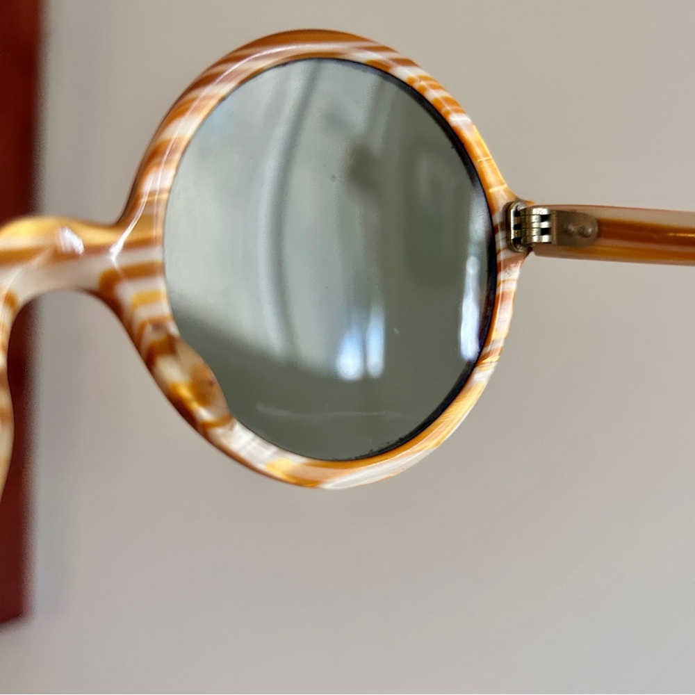 Vintage 60s 70s Marbled Round Mod Psychedelic Hippie Boho Woodstock Sunglasses - Picture 12 of 16